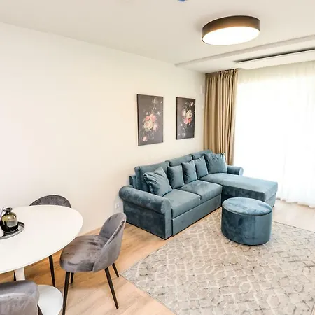 Апартаменти Luxury Maluno Vilos